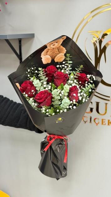 Ayıcık Detaylı Kırmızı Gül Buketi